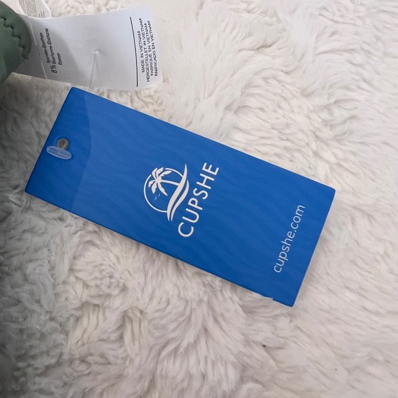 Cupshe Womens Bikini Set Olive Green Floral Lace Up Side Tie Size Large NWT - Picture 8 of 12